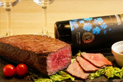 A4黒毛和牛外モモのローストビーフ