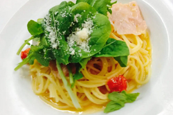 【ペペロンチーノ】生ハムルッコラ